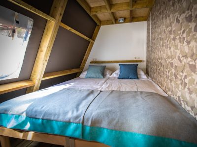 camping-arena-one99-lodge-tent-glamping-bedroom-ii