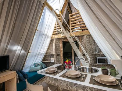 camping-arena-one99-lodge-tent-glamping-interior-i-2