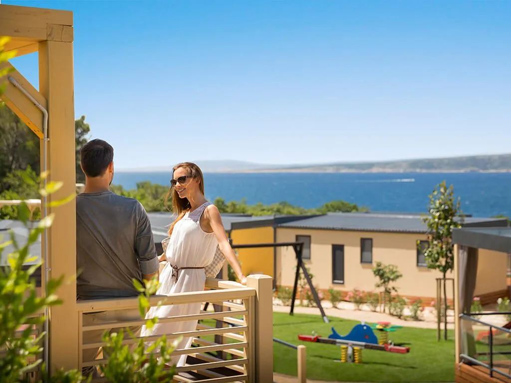 krk-premium-camping-resort-bella-vista-premium-garden-terrace-i