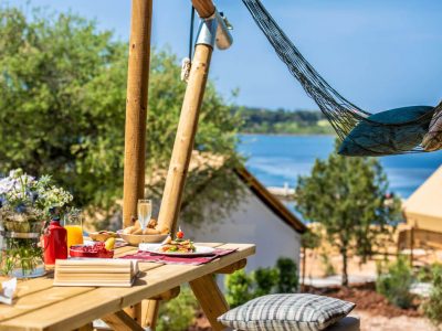 camping-arena-one-99-glamping-terrace-view
