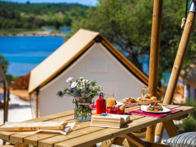 camping-arena-one-99-two-bedroom-tent