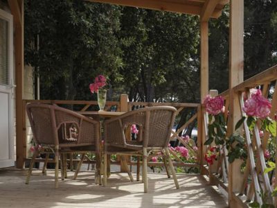 amadria-park-sibenik-solaris-mobile-home-exterior-terrace