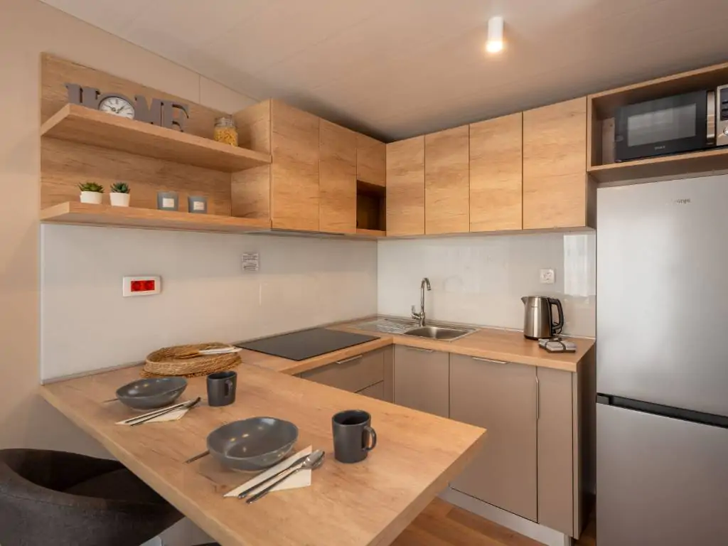 campsite-rapoca-superior-relax-interior-kitchen