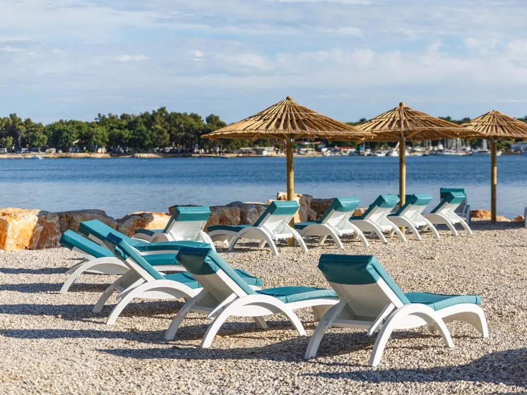 camping-polidor-beach