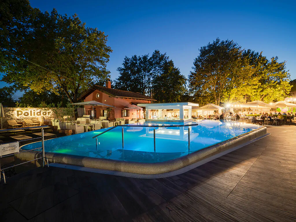 campsite-polidor-outdoor-pool-i