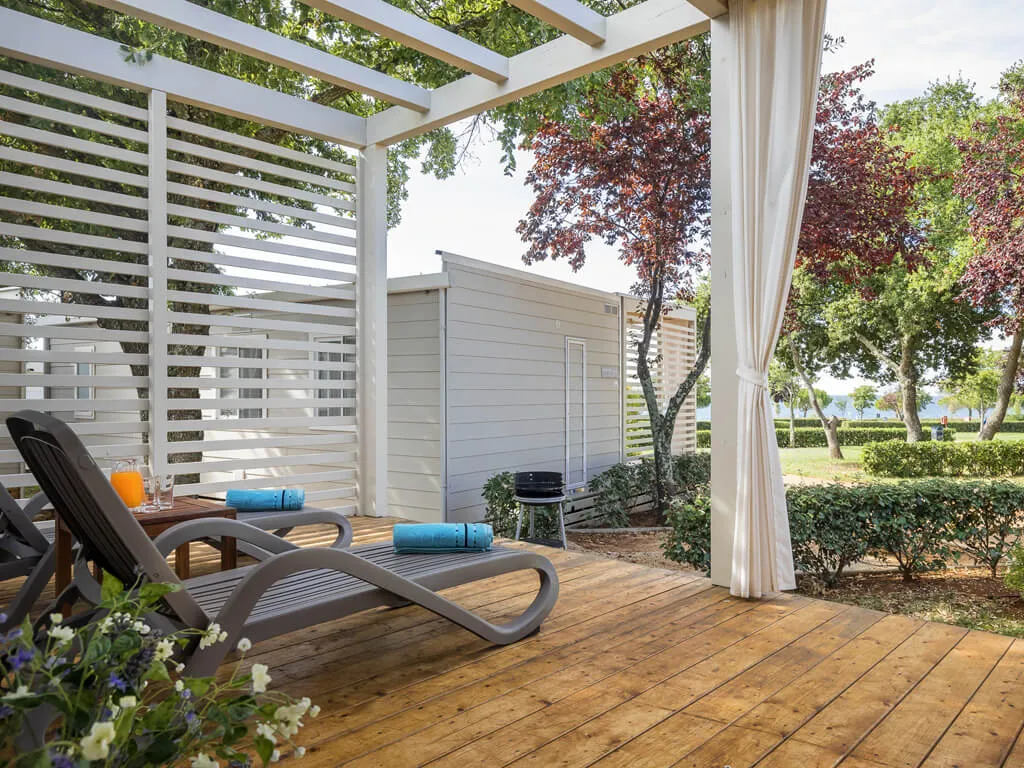 mobile-homes-evo-park-umag-terrace-view