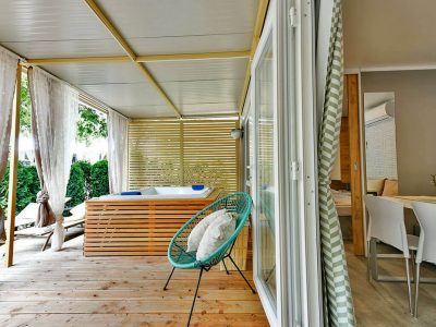 camping-park-polidor-deluxe-mobile-home-interior-v