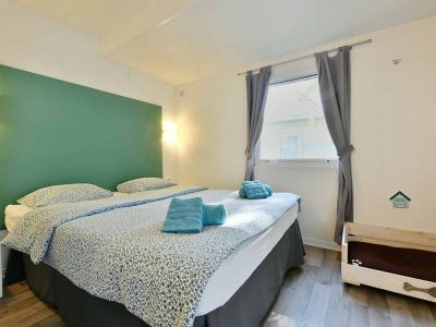 camping-park-polidor-mobile-home-premium-bedroom-3