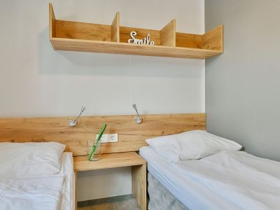 camping-park-polidor-interior-deluxe-mobile-home-x