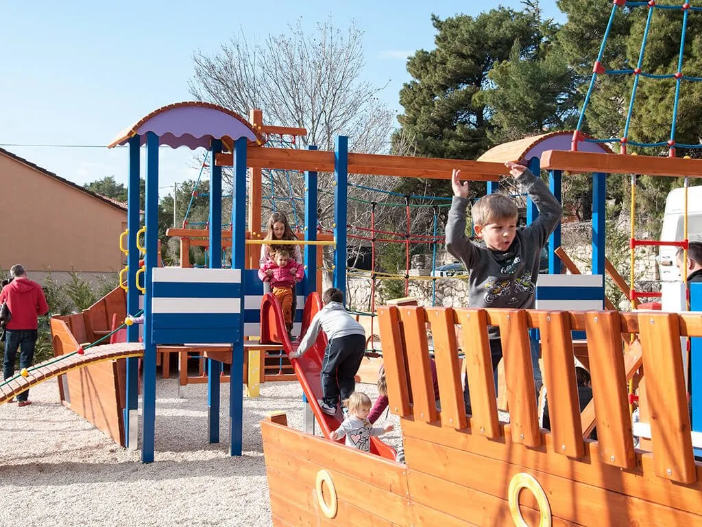 camping-padova-iii-impy-land-playgorund