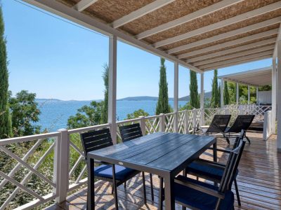 amadria-park-trogir-mobile-home-belvedere-luxury-exterior-terrace