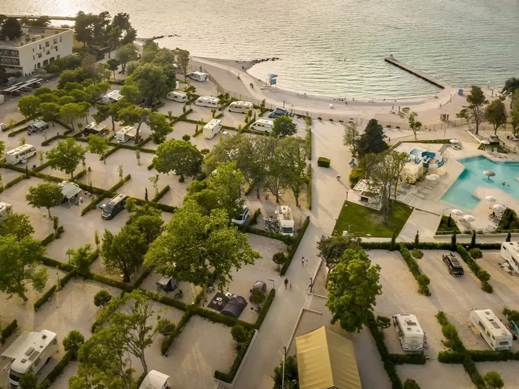 falkensteiner-premium-camping-zadar-air-view-i