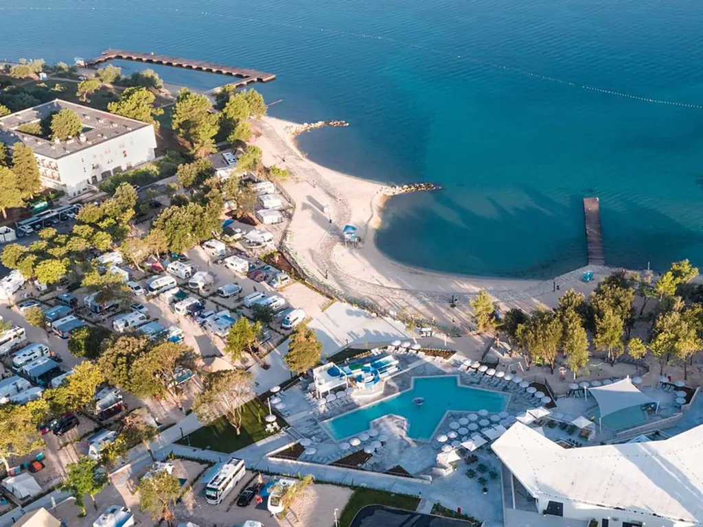 falkensteiner-premium-camping-zadar-air-view-pitches-i