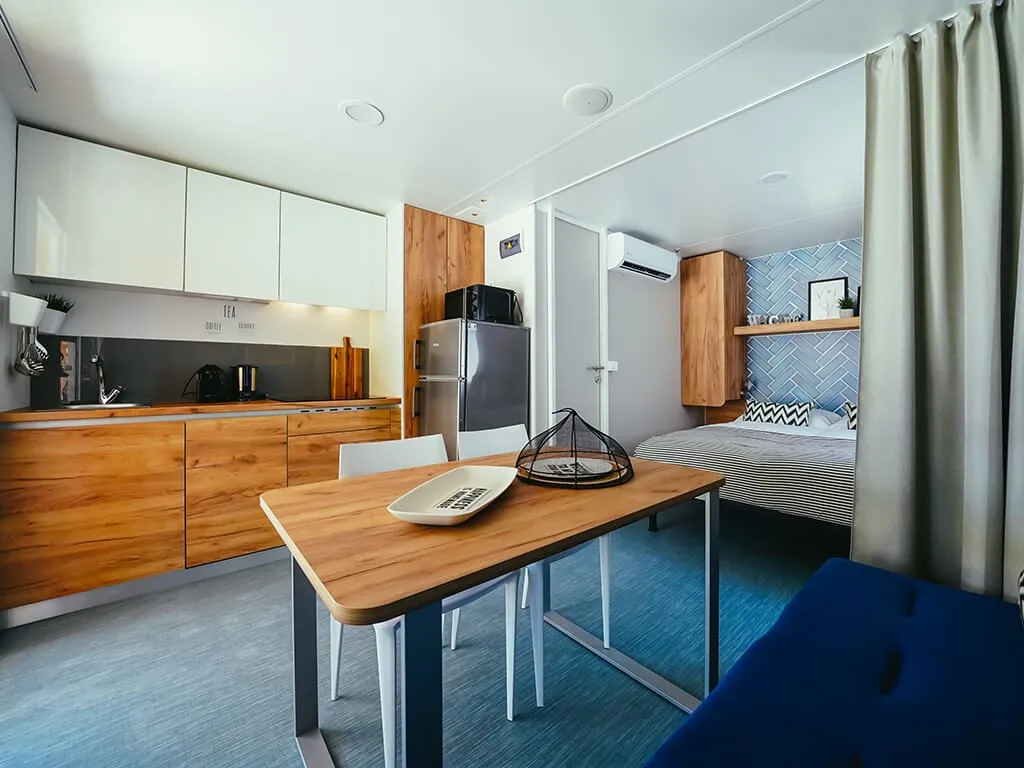 falkensteiner-premium-camping-zadar-cozy-mobile-homes-interior-iii