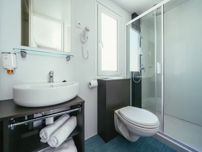 falkensteiner-premium-camping-zadar-cozy-mobile-homes-interior-iv