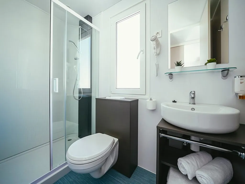 falkensteiner-premium-camping-zadar-mobile-homes-family-home-plus-xi