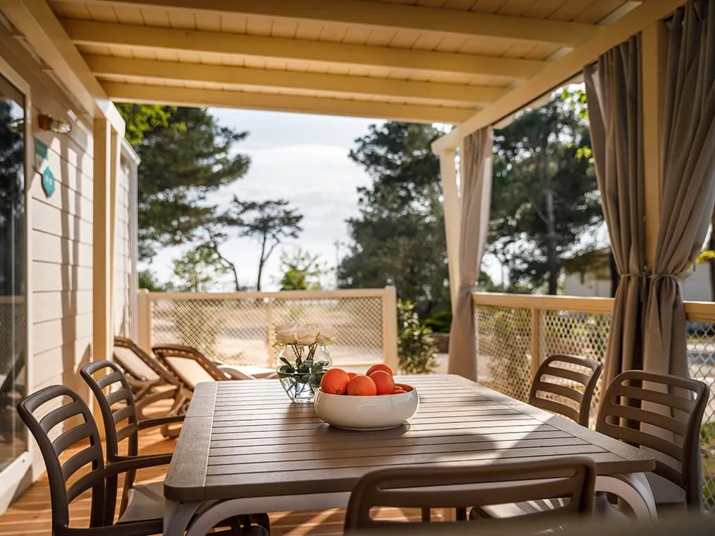 padova-camping-resort-marine-premium-mobile-home-interior-iii