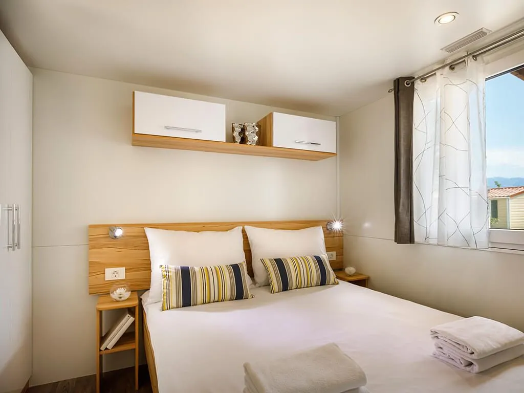 san-marino-camping-resort-superior-family-mobile-homes-interior-iii