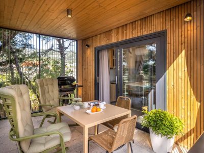 valamar-camping-padova-hiltop-green-chalet-for-2-1