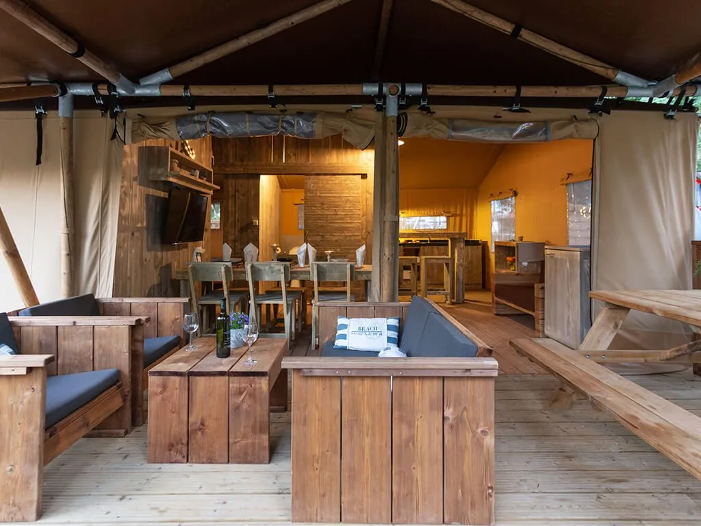 camping-slamni-glamping-luxury-lodge-40-3
