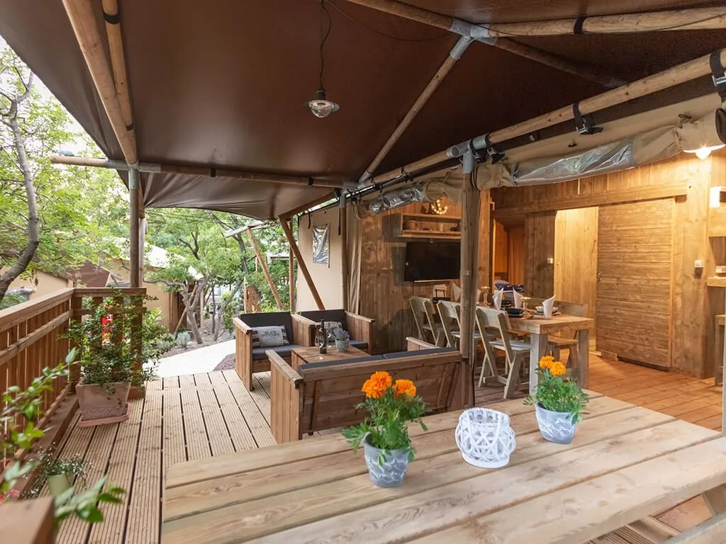 camping-slamni-glamping-tent-2