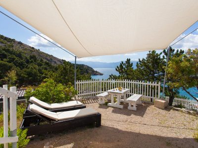 naturist-camping-bunculuka-mobile-home-comfort-terrace-view