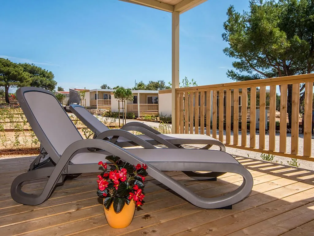 camping-ugljan-terrace-of-mobile-homes-premium-or-superior-vi