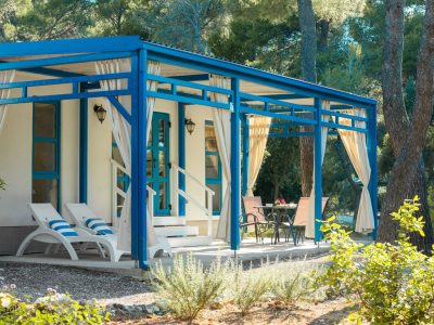 aminess-planet-camping-port9-resort-marko-polo-holiday-home-exterior-terrace-view
