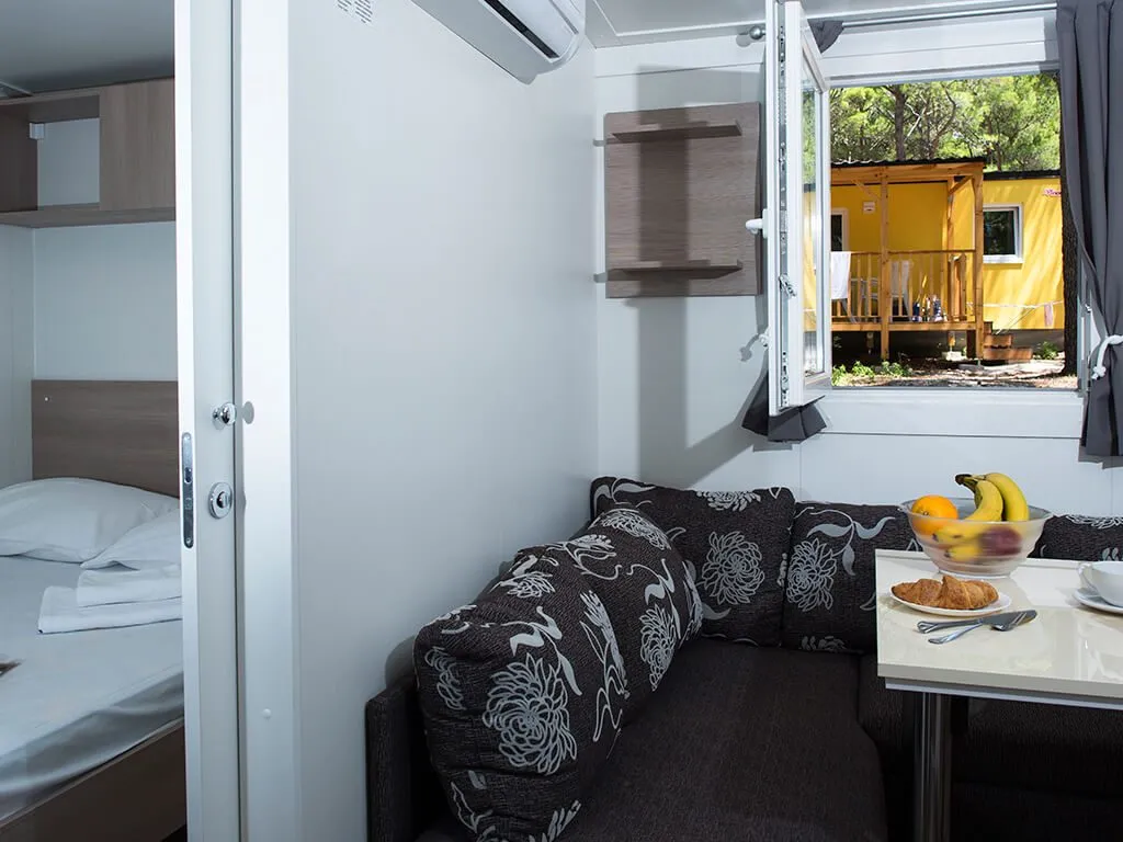 camping-basko-polje-anya-mobile-home-interior-ii