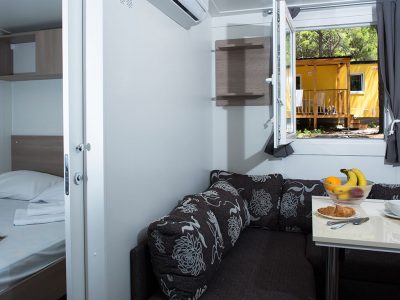 camping-basko-polje-anya-mobile-home-interior-ii