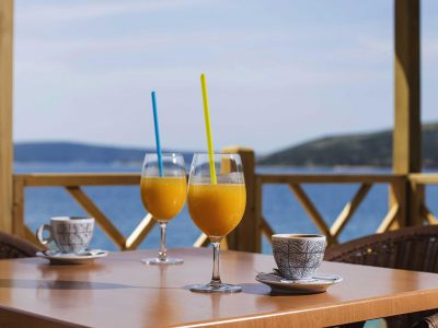 camping-belvedere-vranjica-mobile-homes-terrace-sea-view-ii-2