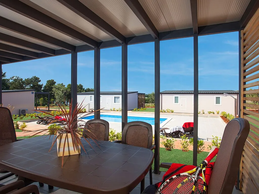 camping-kastanija-novigrad-lavanda-and-olive-mobile-homes-with-pool-terrace-view-2