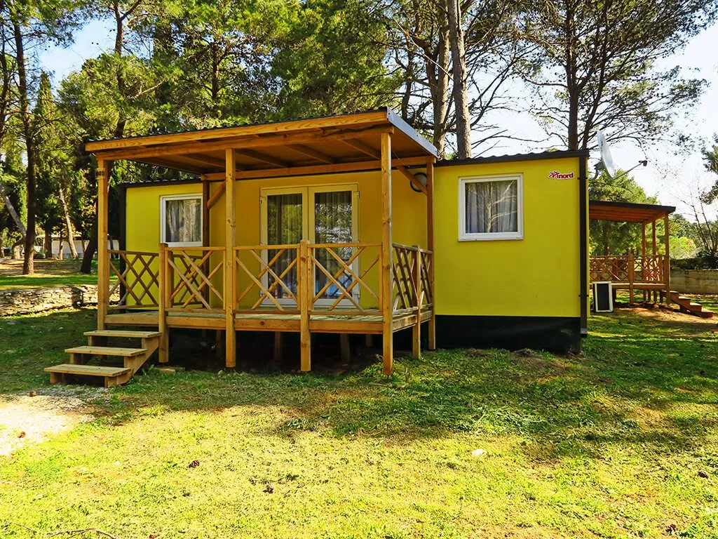 camping-pineta-mobile-home-in-the-shadow-i