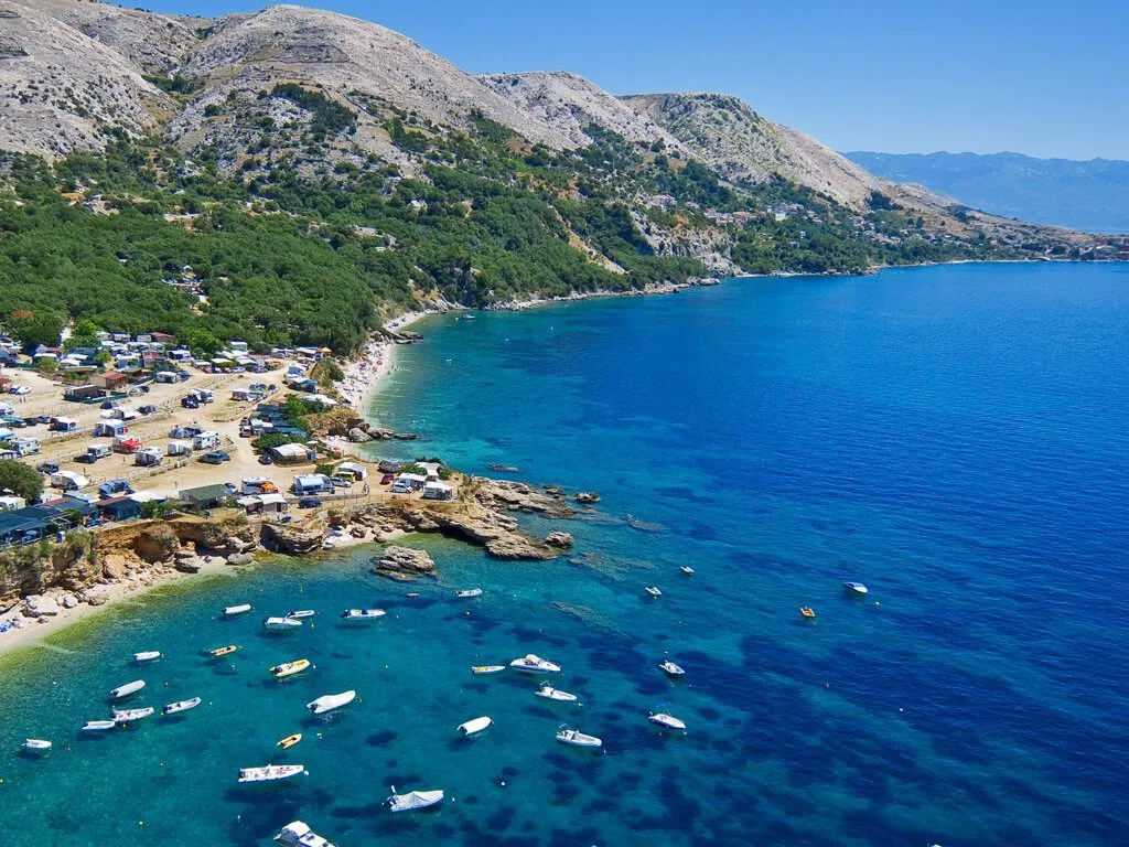 camping-skrila-bay-air-view