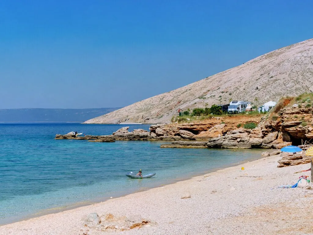 camping-skrila-beach-and-pitches