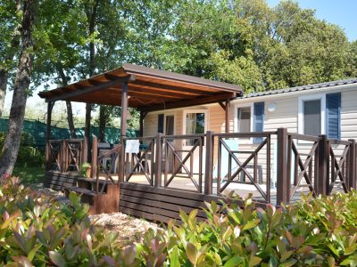campsite-solaris-mobile-home-west-coast-exterior-terrace-iiii