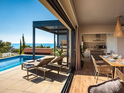 istra-premium-camping-resort-camping-villa-with-pool