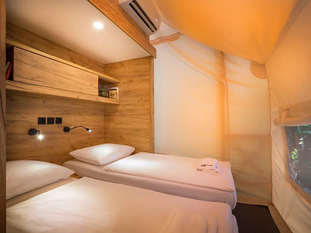 krk-premium-camping-resort-glamping-tent