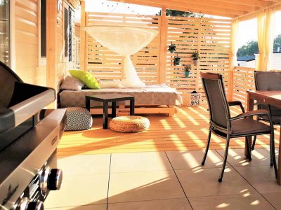 lanterna-premium-camping-resort-mobile-home-west-coast-terrace-11
