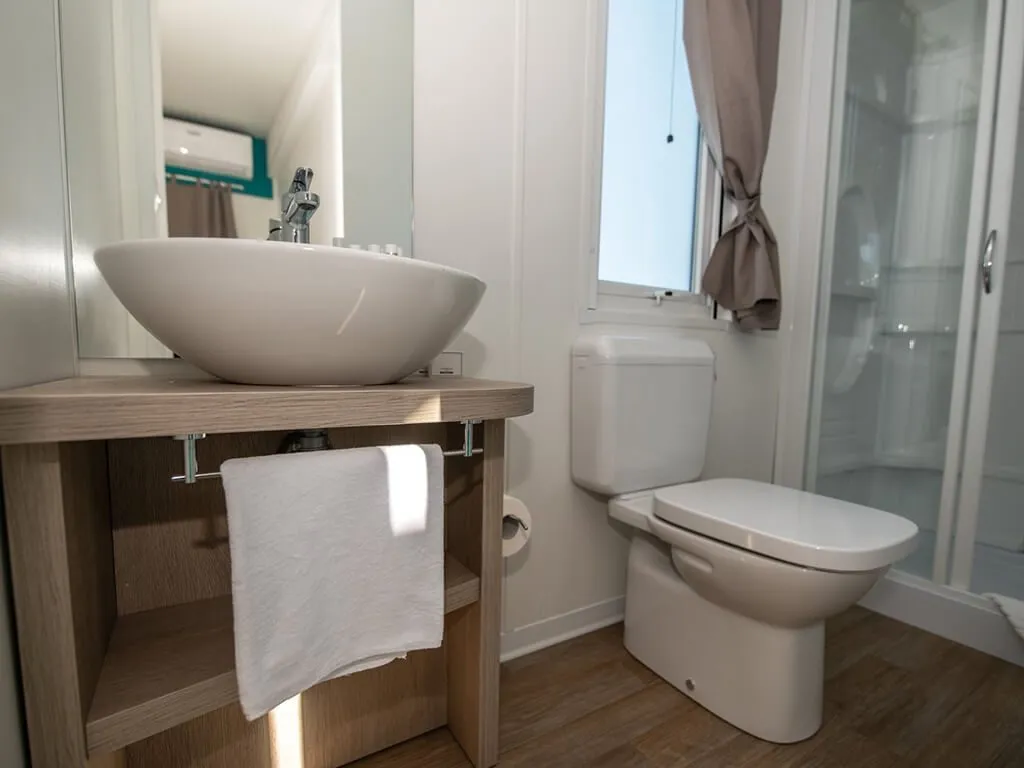 arena-campsite-kazela-camping-home-next-interior-iv