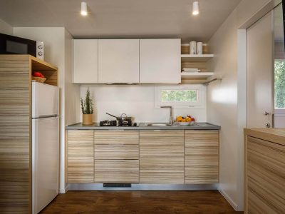 camping-amarin-mobile-home-family-kitchen-2