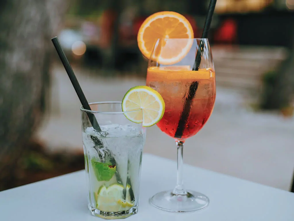campsite-boutique-bunja-beach-bar-drinks-aperol-hugo