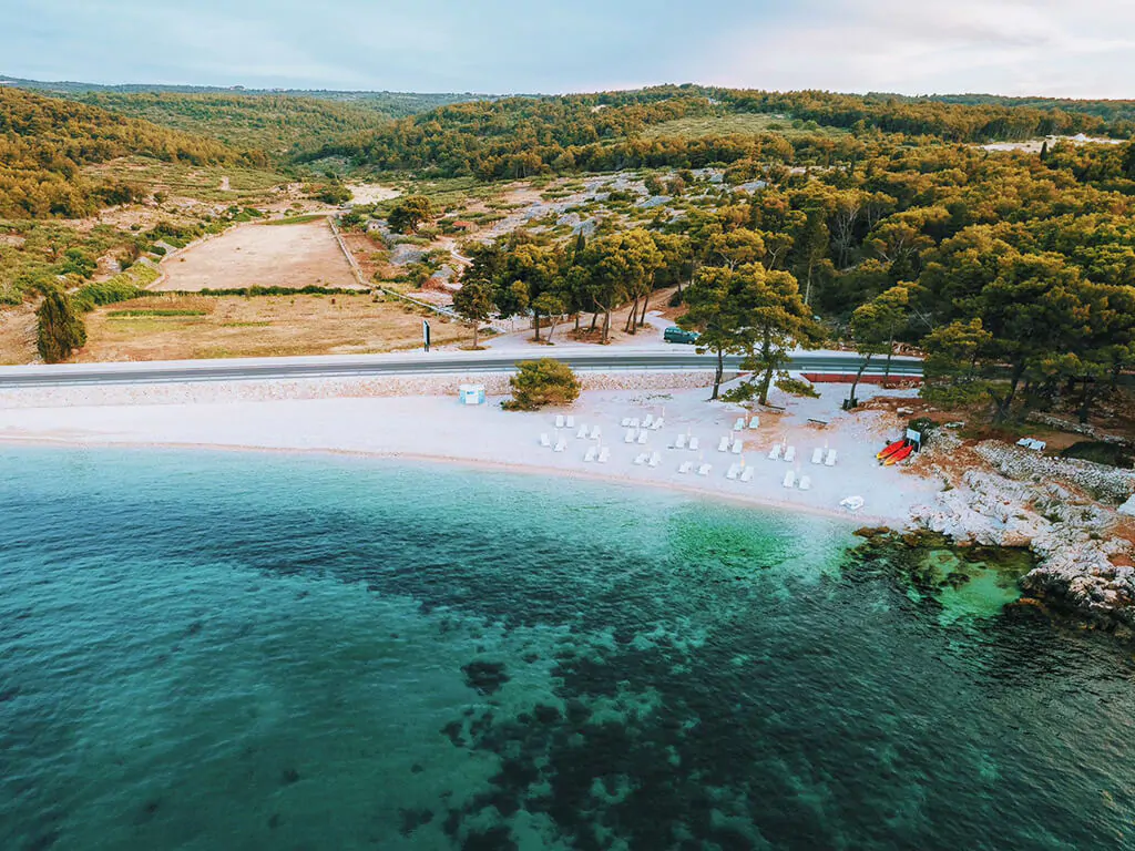 campsite-boutique-bunja-beach-view-adriatic-sea-coast