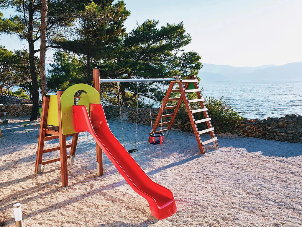 campsite-bunja-kids-playground