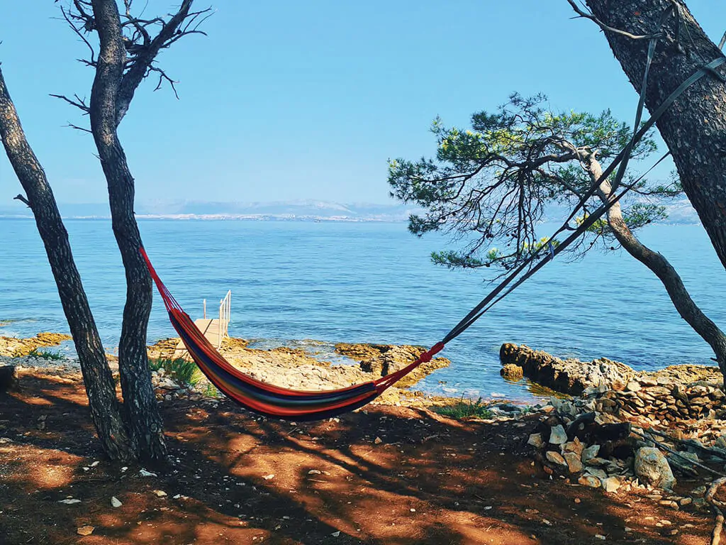 campsite-bunja-relax-time-by-the-sea