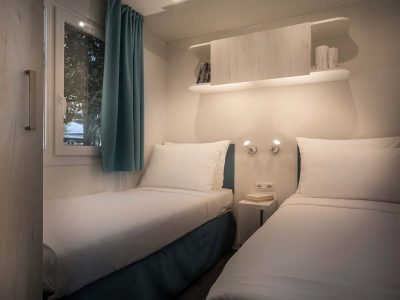 fkk-camping-koversada-superior-mobile-home-children-bedroom-viii