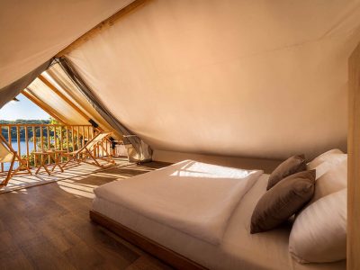 istra-premium-camping-resort-glamping-sunset-loggia-bedroom-4