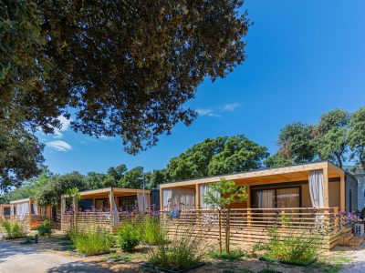 mobile-home-central-village-superior-exterior-front-view-ii-2