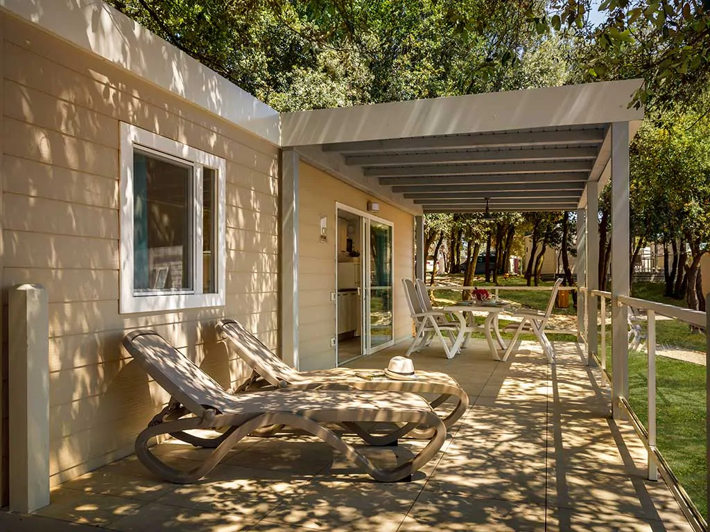 naturist-campsite-koversada-superior-mobile-homes-terrace