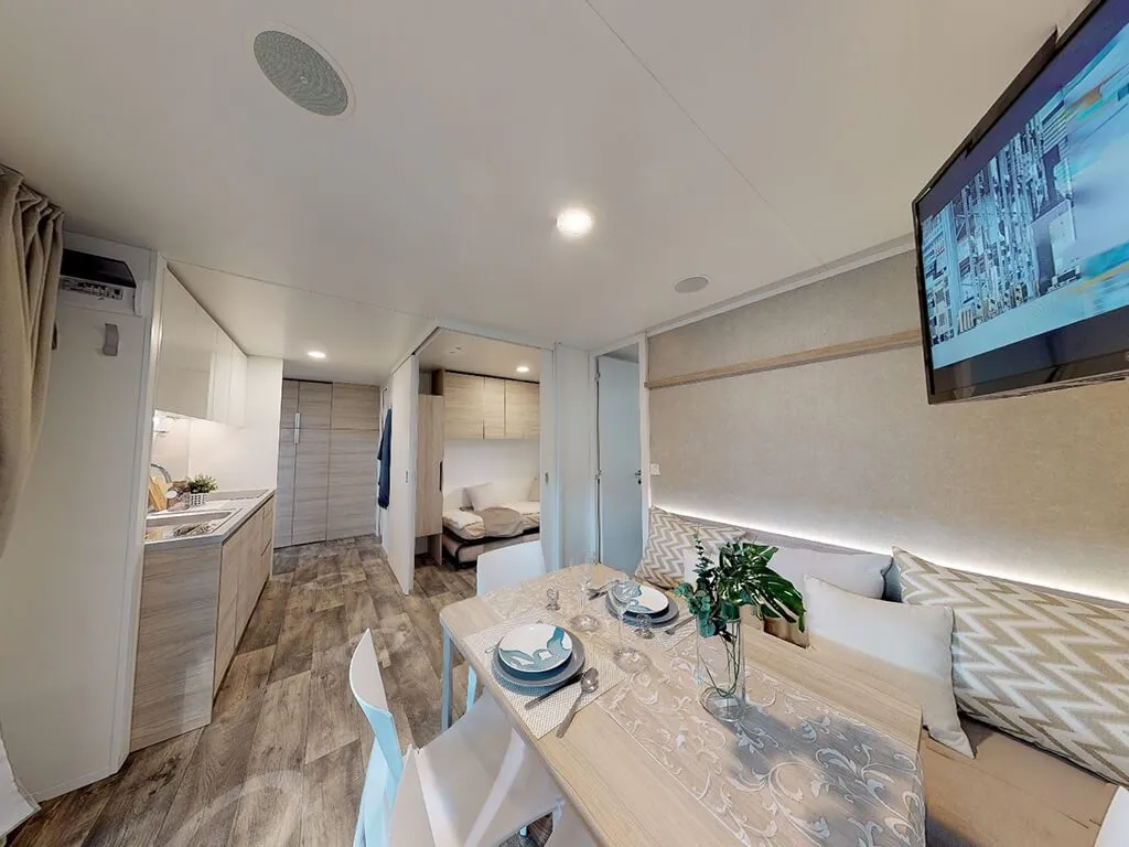 camping-belvedere-vranjica-mobile-home-family-3-interior-8